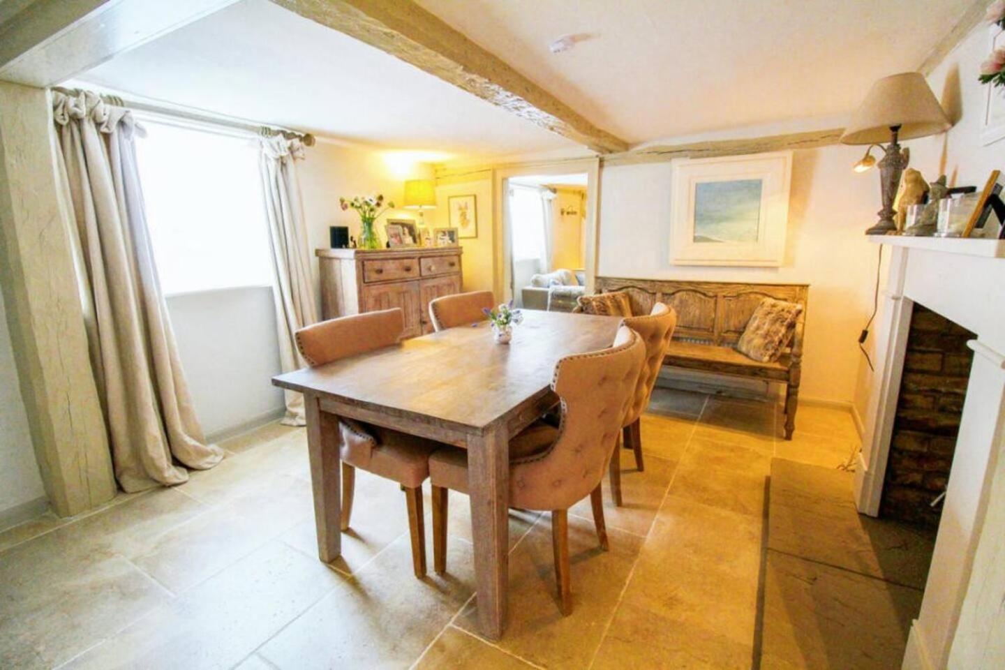 Elegant Oak Beamed House In Pretty Village - Cambridge Homehost Buckden  Zewnętrze zdjęcie